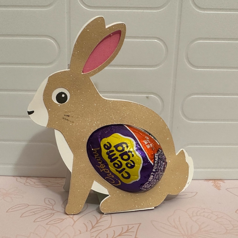 Candy holder with candy